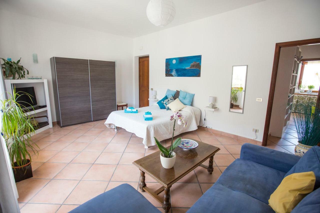 Mia Guesthouse チェファル エクステリア 写真
